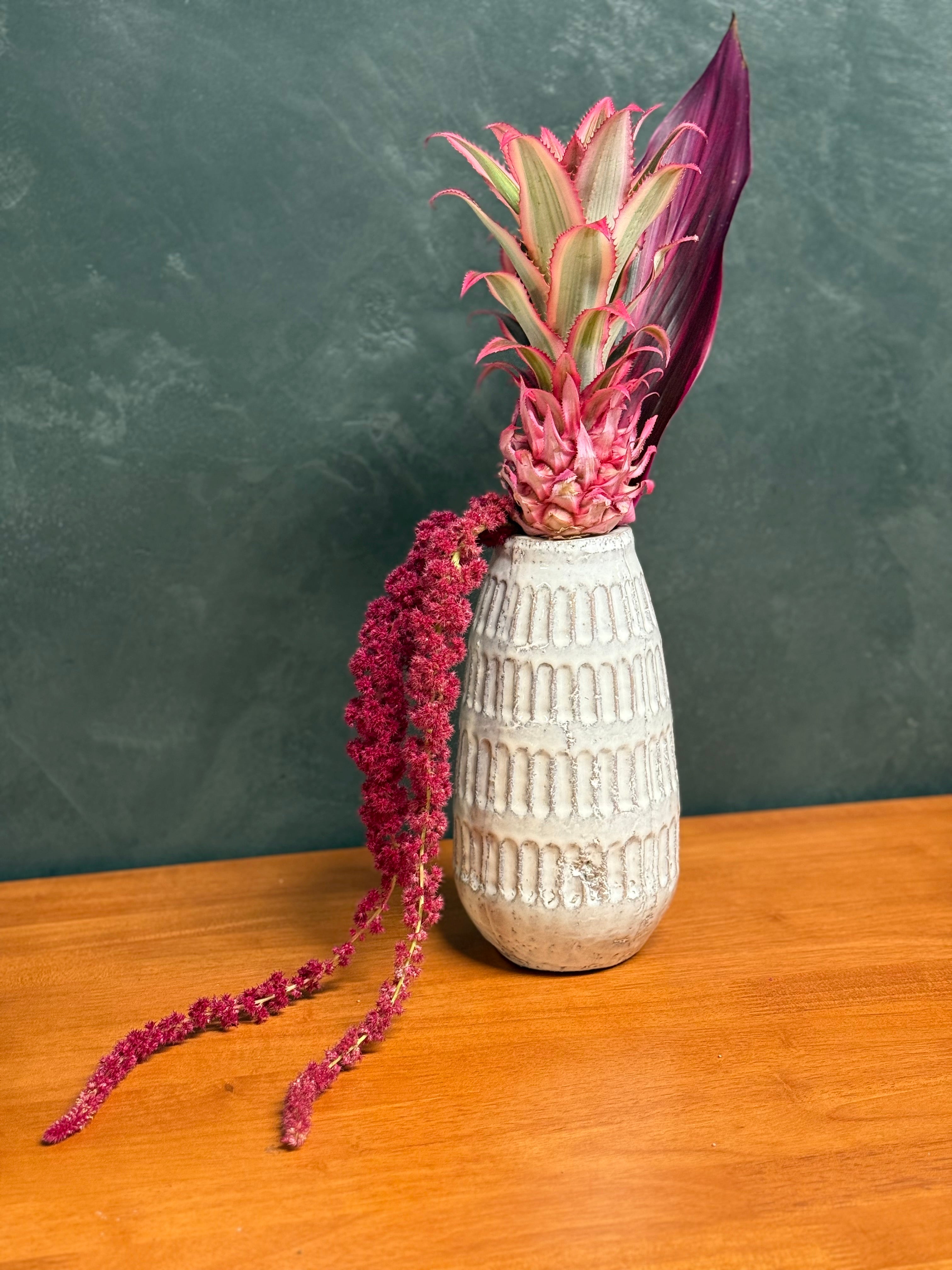 Island - Medium Arrangement