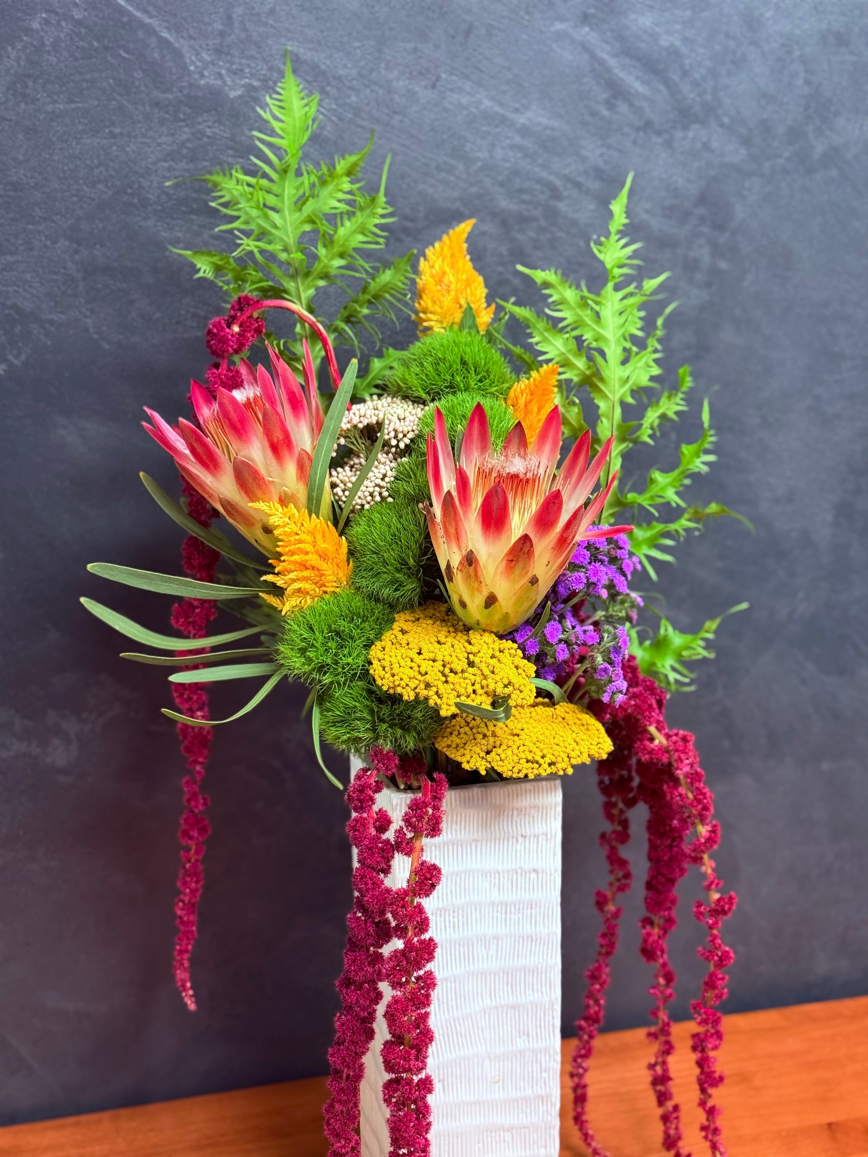 Island - Large Arrangement