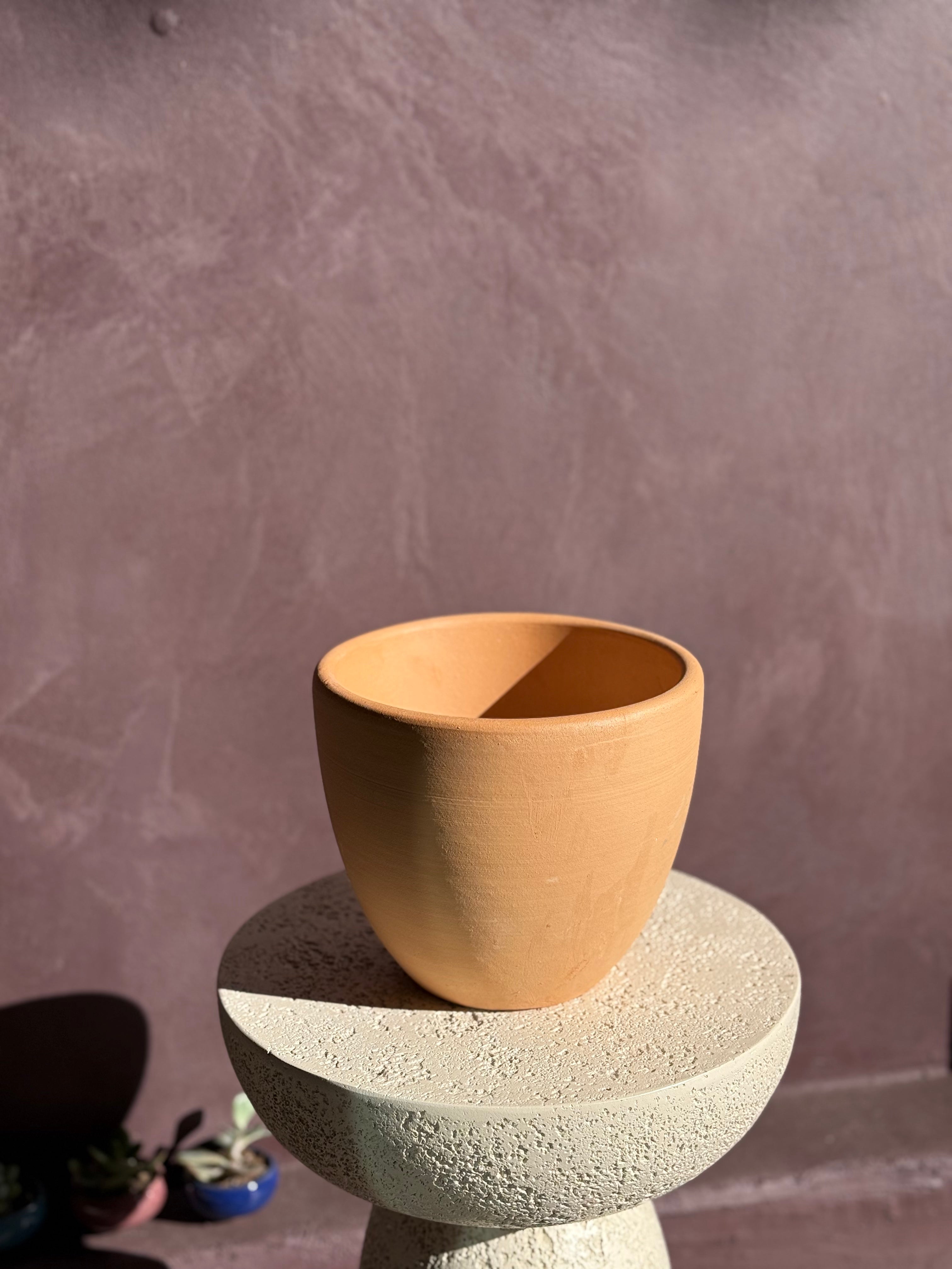 Terracotta Bell Pot - 8"