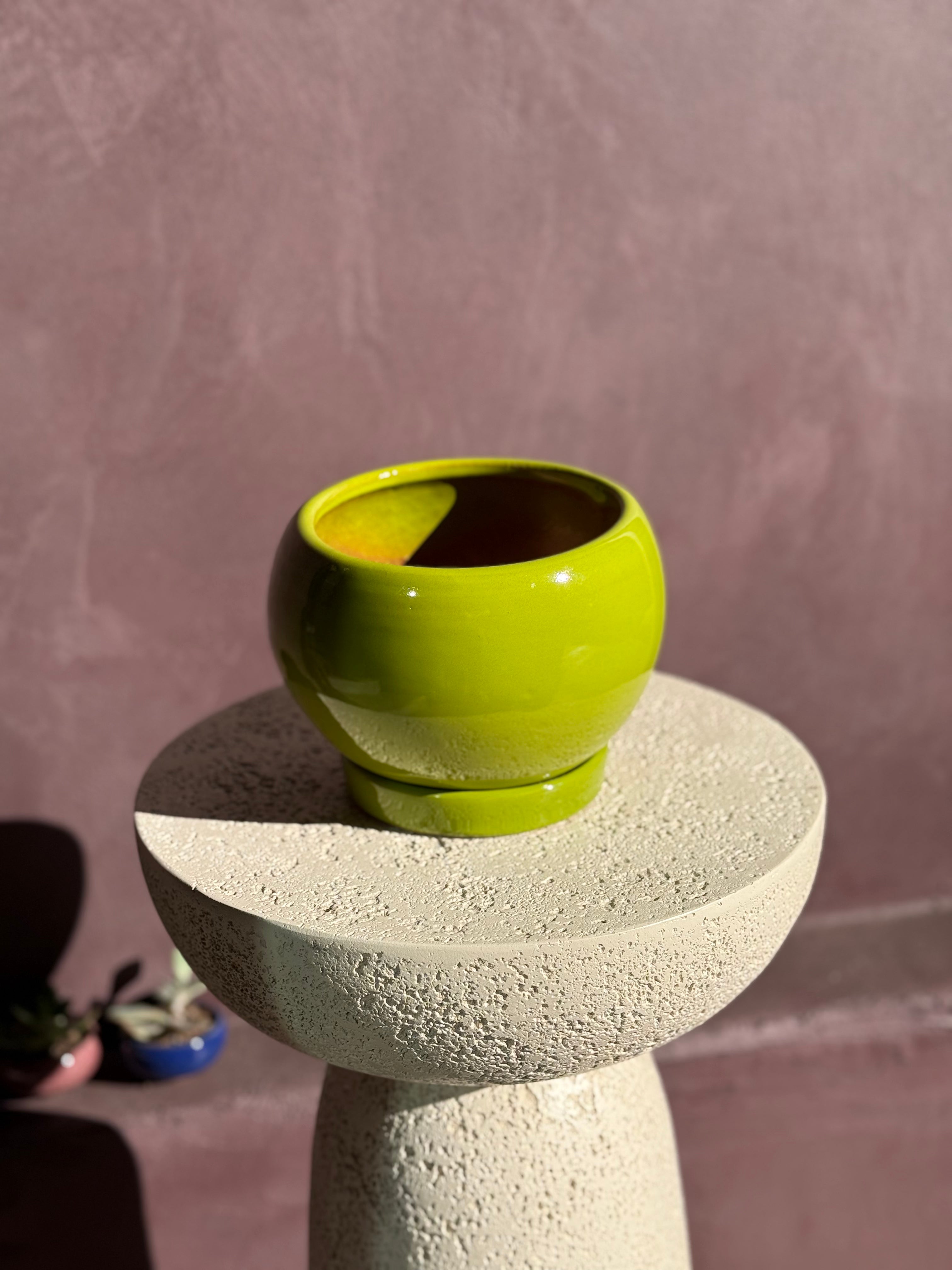 Ceramic Globe Pot with Saucer