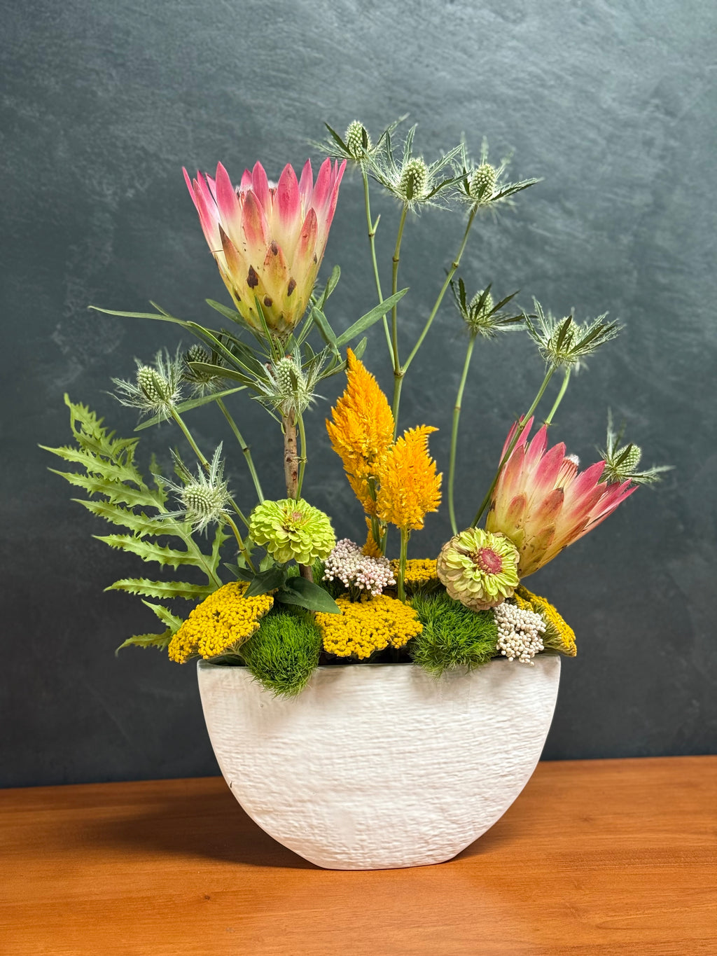 Island - Medium Arrangement