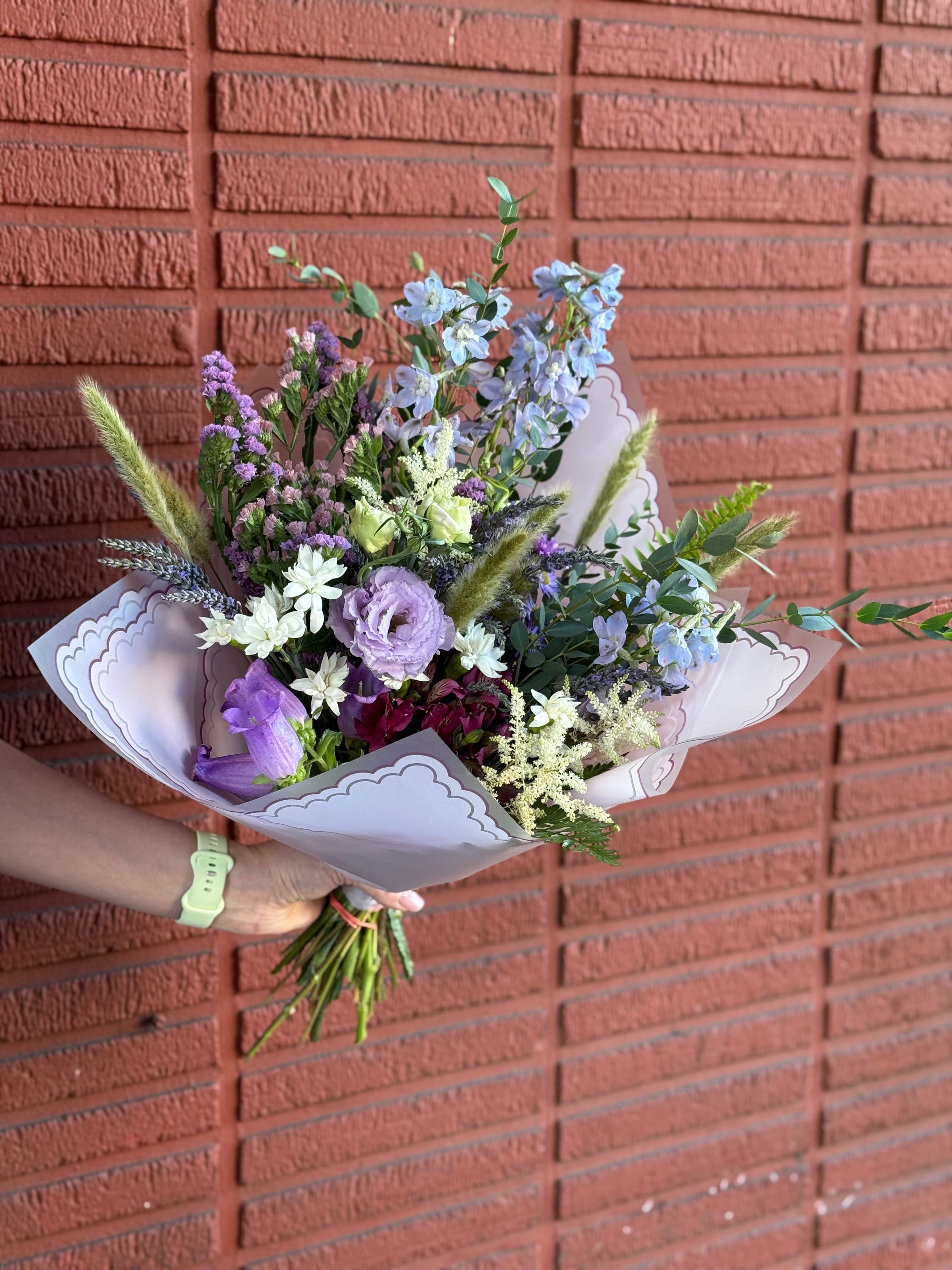 Seasonal Signature Bouquets by Nysa